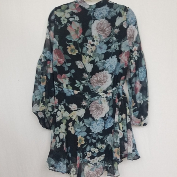 Olivaceaus Midi dress - Picture 3 of 9